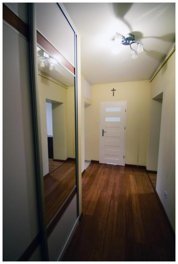 Color 24 Apartament IV Apartment สตาโลวา โวลา ภายนอก รูปภาพ